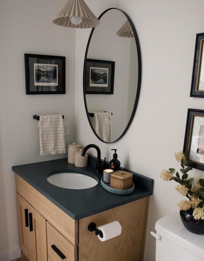 22+ Luxury & Budget-Friendly Bathroom Decor Ideas for 2024
