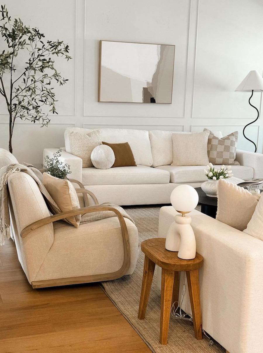 a light toned organic modern living room