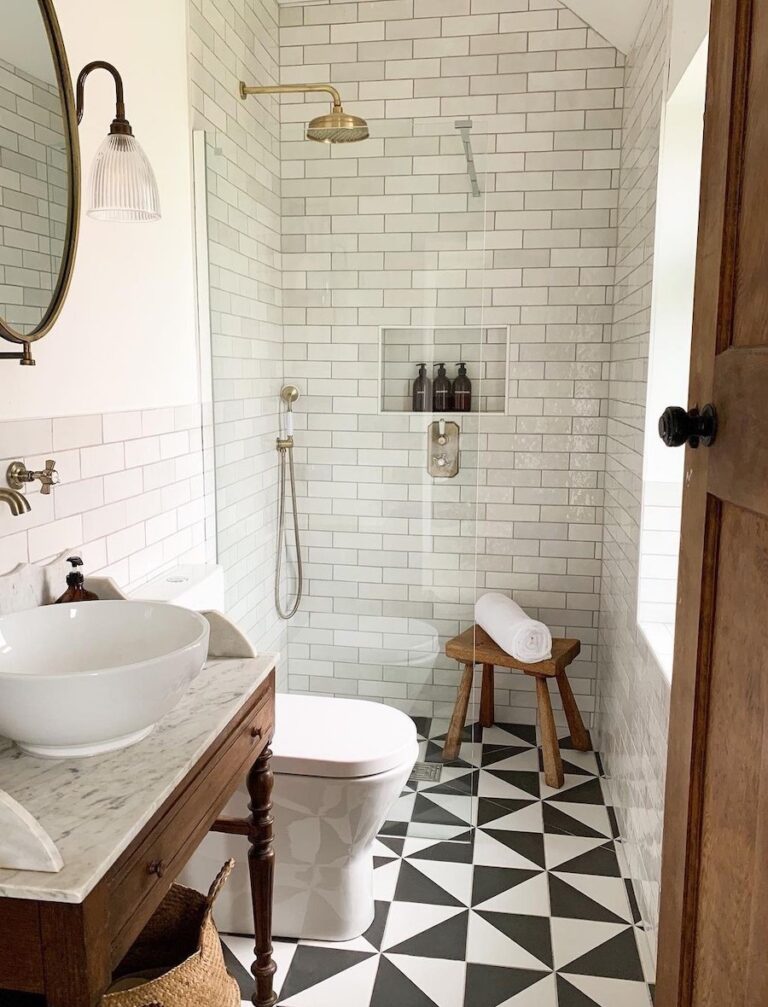 19+ Small Bathroom Ideas That Are Big On Style