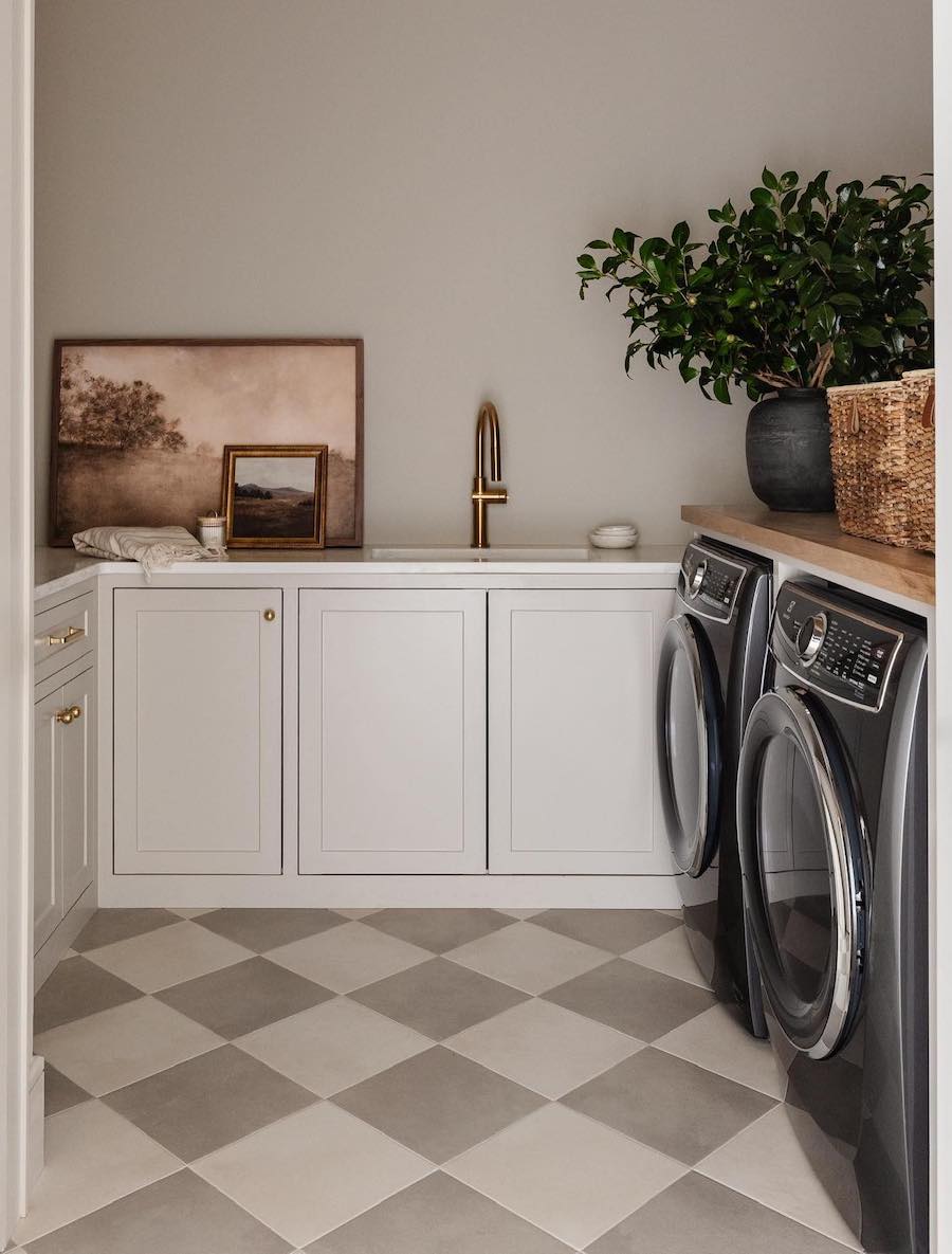 a small cabinet with counters and cabinets