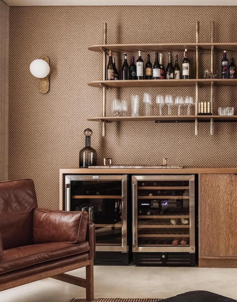 16+ Seriously Good Home Whiskey Lounge & Man Cave Ideas