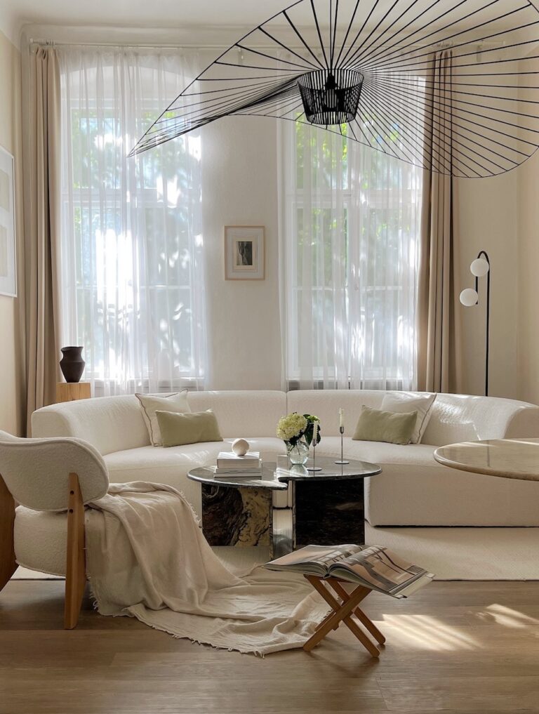 Minimalist Artwork: Canvas Paintings & Wall Art - Living Room Minimalist Art Pieces