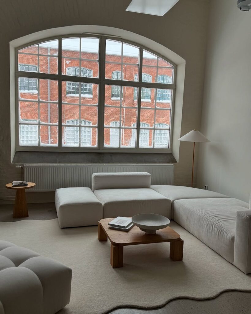 17+ Minimalist Living Room Ideas With A Modern, Earthy Vibe
